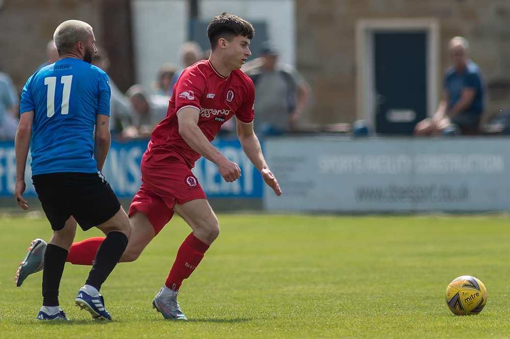 🇾🇪MILES IN THE TANK🇾🇪 Coming on at half-time, youth graduate Miles Millar showed his class and composure on the final day of the season - a 5-0 win away to Troon 👏🏻