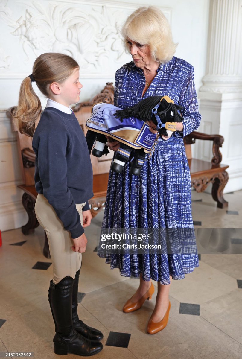 Queen Camilla meets @pippafunnellPPT and @WilliamFoxPitt and as she arrives at Badminton Horse trials to celebrate 75 years of the iconic equestrian event