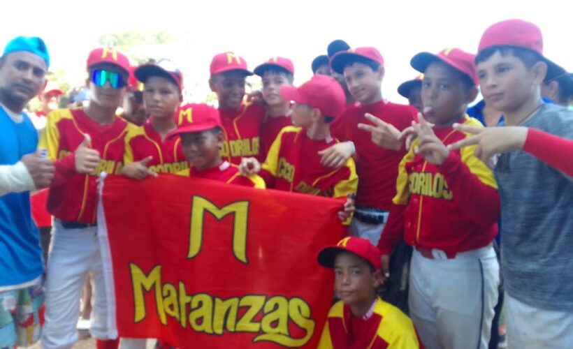 El equipo #Matanzas categoría sub-12 años conquistó la medalla de bronce en el campeonato nacional con sede en la provincia Granma frente al equipo de Ciego de Ávila, en el estadio Manuel Alarcón Reina. En #PeriodicoGiron: giron.cu/2024/05/11/mat…