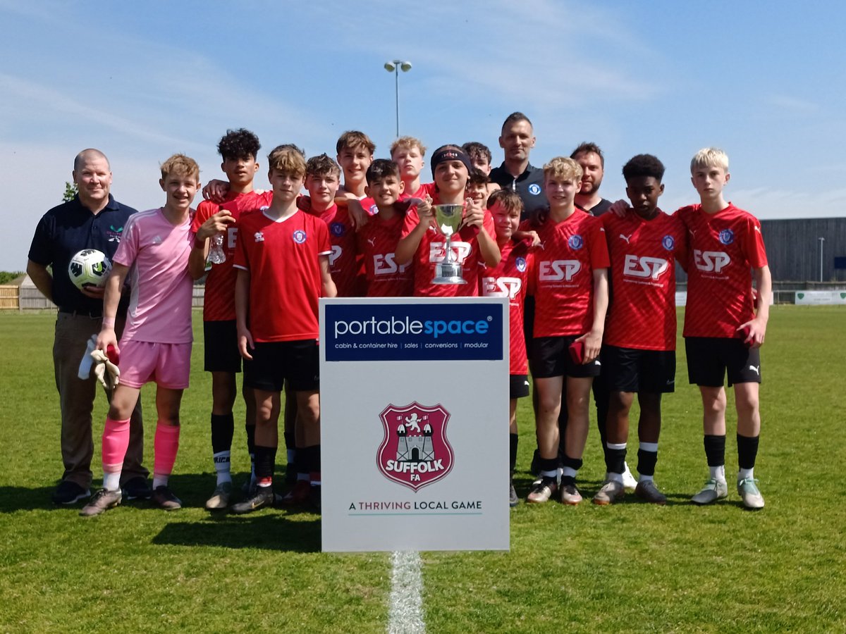 The Suffolk Youth Cup Finals Day at @TheNewCroft | Congratulations to @BuryTownFC EJA who defeated @needhammktfc EJA 2-1 in today's @PortableSpace Mixed U14 Final 

#SFAcountycups
#AThrivingLocalGame