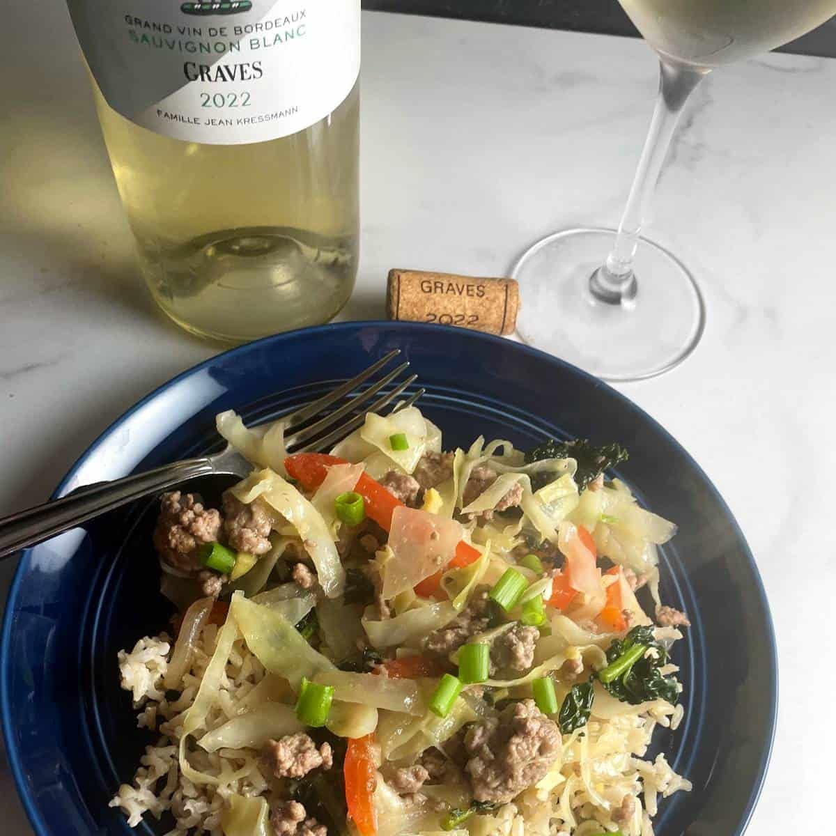 Ground Pork and Cabbage Recipe with Wine Pairing #recipes buff.ly/4bdIKjj