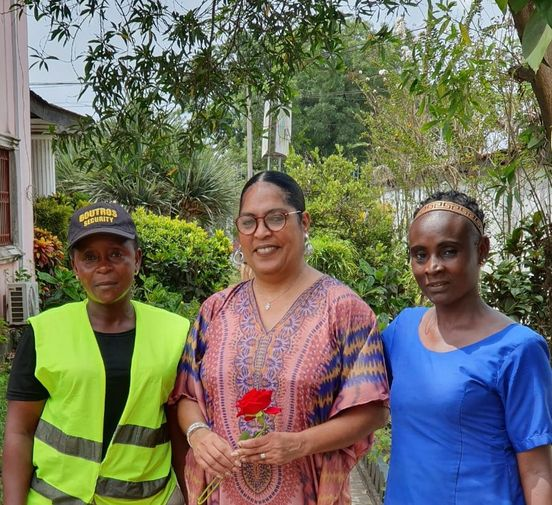 EmbaCubaLiberia's tweet photo. We were pleasantly surprised by the male representation of the Cuban Embassy in Liberia, who were in charge of organizing a nice activity on the occasion of Mother's Day celebration.
Happy Mother's Day to all the mothers of the world!!!! https://t.co/WEf5hpDaIg