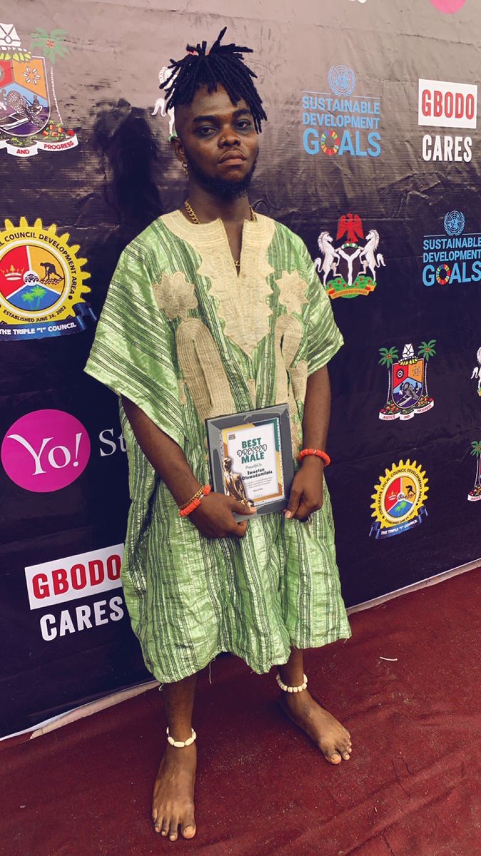 'Thrilled to announce that I've won the title of 'Best Dressed' for this school session! In Gbodo Cares Intiative (Web Development).

It's an honor to be recognized for my style and fashion sense.'

#BestDressed #Fashionista #WinningLook #FashionForward #StyleIcon #SchoolFashion