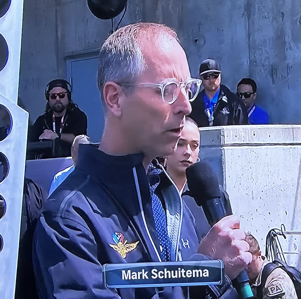ThePaulBrian's tweet image. I’m not #Jewish, I’m #catholic. But I’d bet anything that Pastor Schuiman or any other pastor would have ZERO problems with sharing a pre-race prayer with a rabbi. Why limit intentions of safety, peace and harmony? Just some gesture that there are many other faiths in attendance.…