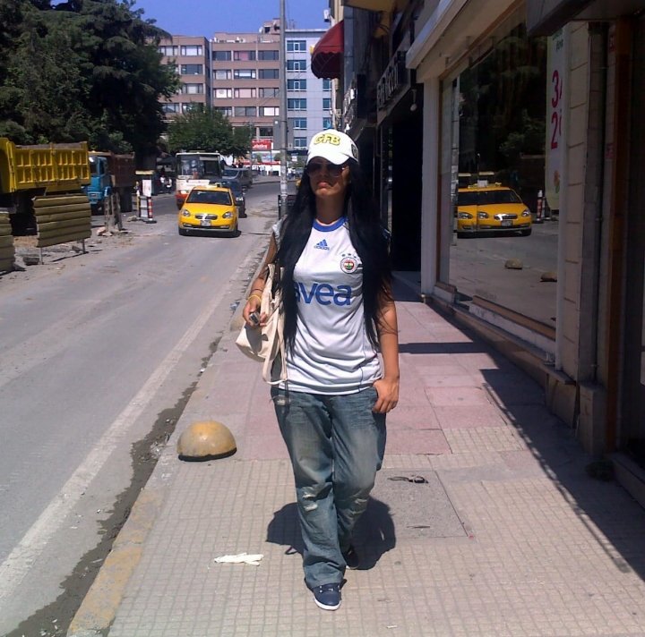 12 sene önce ben 💛💙
Yer Kadıköy