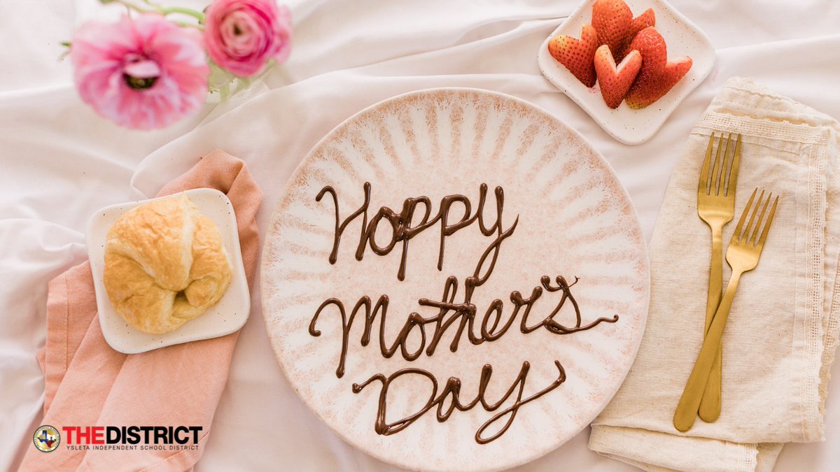 Celebrating all the fabulous mothers today! Your love and dedication do not go unnoticed. Happy Mother's Day! 💕 #THEDISTRICT