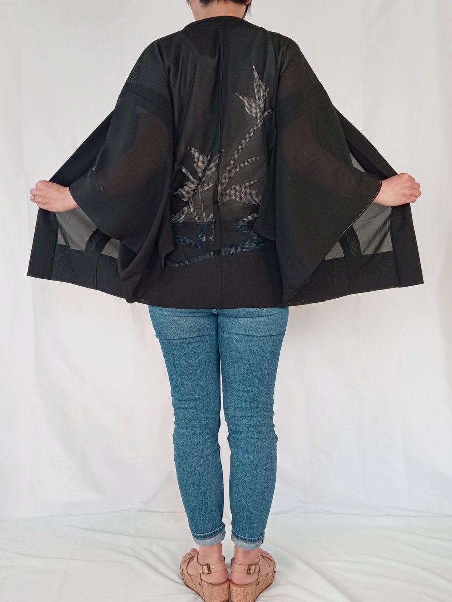 Usumono transparent Japanese light kimono jacket for summer, US women's Size M, Vintage Silk Kimono Jacket, Cardigan, Gift for Her etsy.me/3UDFVB5 #kimono #jacket #Japan #womensfashion #giftforher #etsyshop #epiconetsy #shopsmall