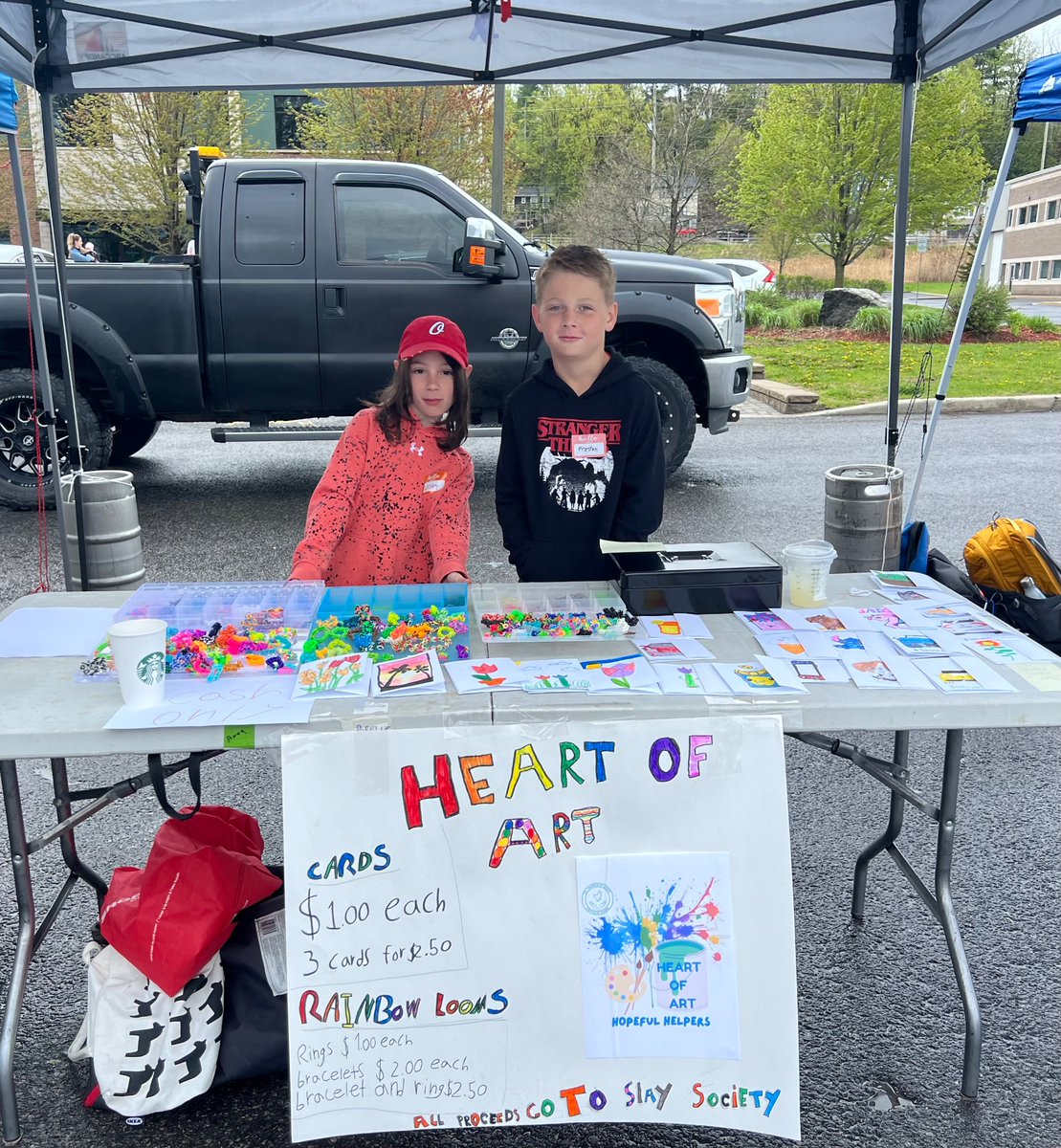 Exciting day for these <a href="/AssisiOCSB/">St. Francis of Assisi School</a> Grade 3’s. We’re selling our Heart of Art products at Plantopia at <a href="/BroadheadBeer/">Broadhead Brewery</a> in Orléans!