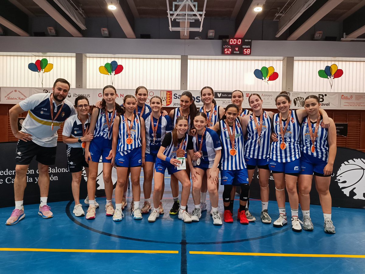 🥉 El Rosita Milagros SDP se hizo con el tercer puesto de la #F3CyL2024 #InfFemCyL disputada en Valladolid. ¡Gran trabajo de todo el equipo! 👏 #SoñarMásAlto #SomosSDP