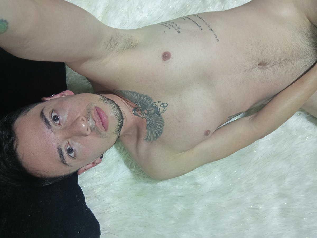 Jorge Enrique (@jrenrique93) on Twitter photo 