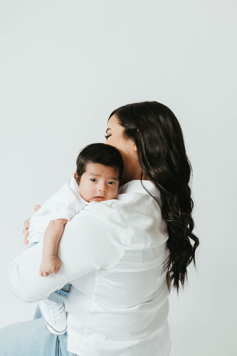 eshhmer2822's tweet photo. Motherhood is one of the greatest gifts Ive gotten to experience so far🫶🏽💕 https://t.co/7VO38JWWhx