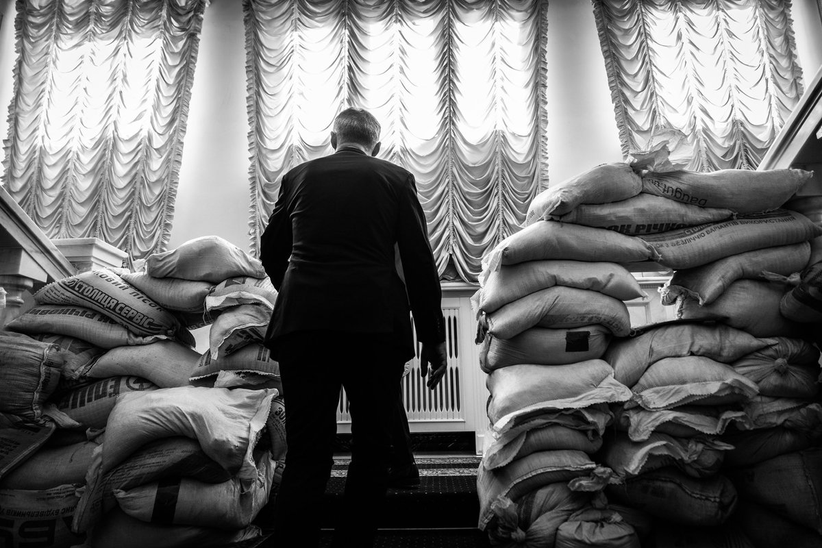 luntang's tweet photo. 3/3

Jens Stoltenberg must have felt this when meeting her last month.
We visited Kyiv and Ukraine for the third time since the deadly war broke out with Russia .

#togetherstronger #MotherDay https://t.co/M5JZeRaYJF