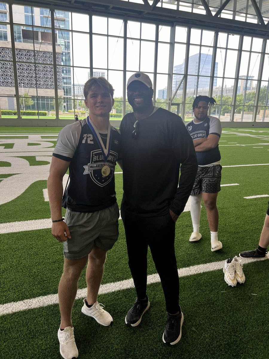 isaac_shumate's tweet photo. Huge thanks to the Blue Grey All-American staff for the invite to the combine in Dallas Tx. I had a great time!!@coachseanriley  @BlueGreyFB https://t.co/6xMMRpKhhM