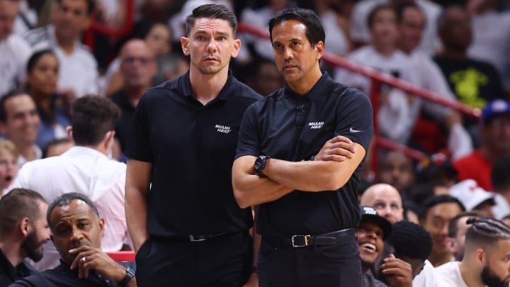 The Los Angeles Lakers are interested in Miami Heat lead assistant coach and former NBA player, Chris Quinn. via @TheAthletic | h/t @HeatvsHaters This is one of most regarded names in coaching and from the Spoelstra coaching tree. How do you feel hearing his name?