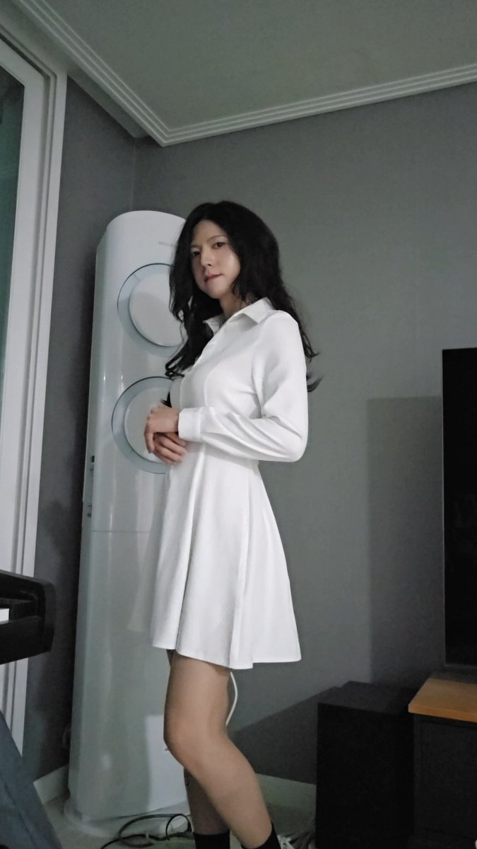 오늘은 패싱연습겸 부산 친수공원다녀왔어요ㅎㅎ 공원에서 전신사진찍고 싶었지만 부끄러워서 못찍었네여🥲