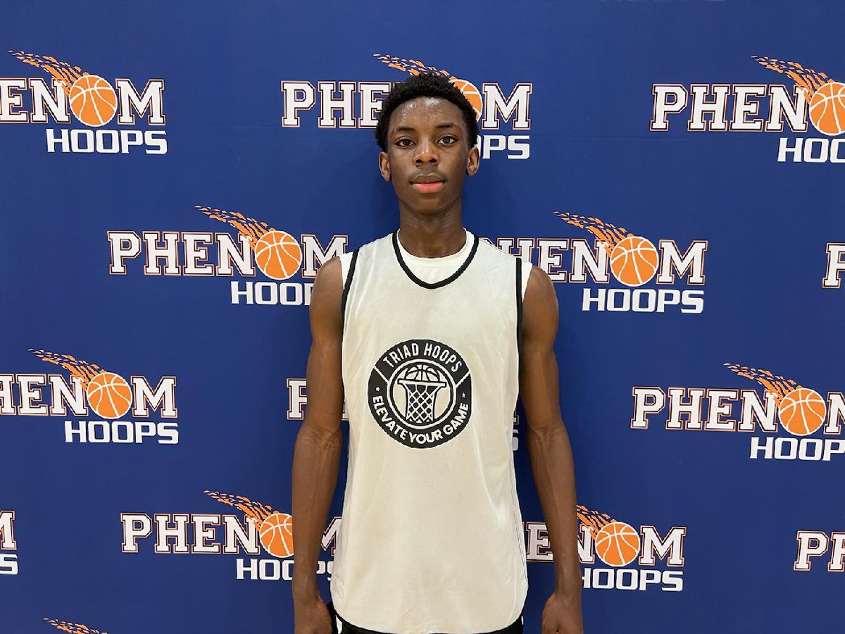 2027 Kamauri Manuel (Triad Elite) was another player that grabbed my attention. All over the place defensively, defense turned into offense, and finisher at the rim. His length created a lot of havoc overall. #PhenomStayPositive