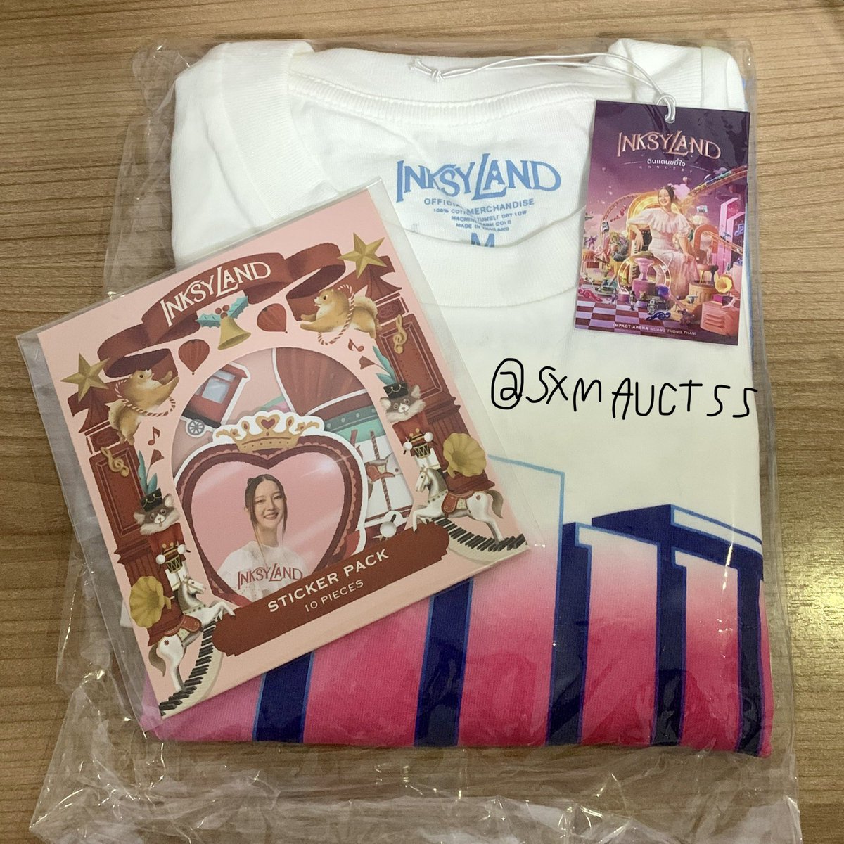 SXMAUCTSS's tweet photo. WTS เสื้อคอนเสิร์ต INKSYLAND ดินแดนขยี้ใจ Size M (อก 40”) + Sticker 750 ส่งฟรีลทบค่ะ 🥺🤍🤍 

สนใจรับแยกสามารถทักเดมมาคุยก่อนได้นะค้า ♡

#InkWaruntornCloseUpConcert #inksylandดินแดนขยี้ใจ #INKWARUNTORN https://t.co/Qb2tyu8eaW