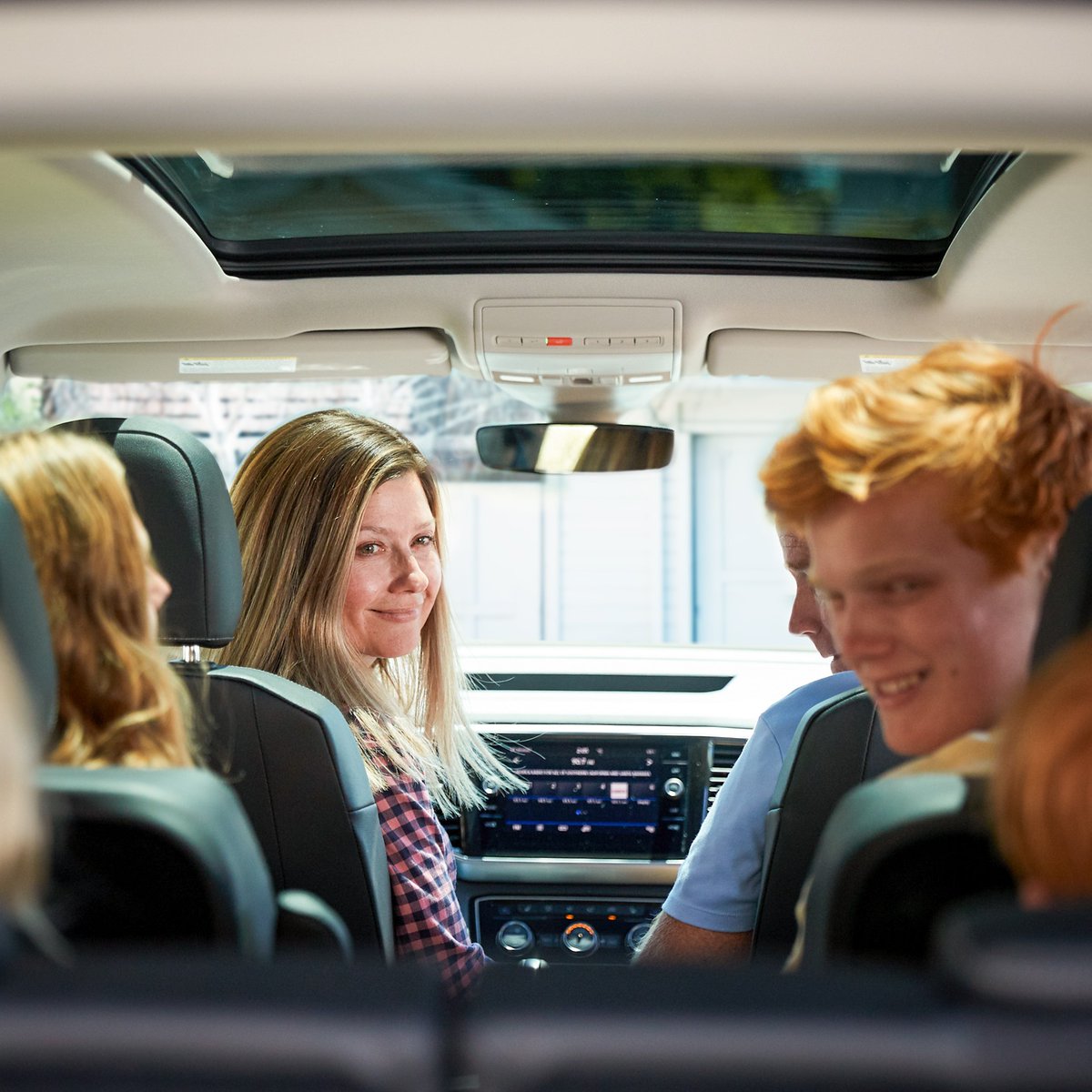 Volkswagen moms, you’re the engine behind our smiles. Happy Mother’s Day! 🚗💙