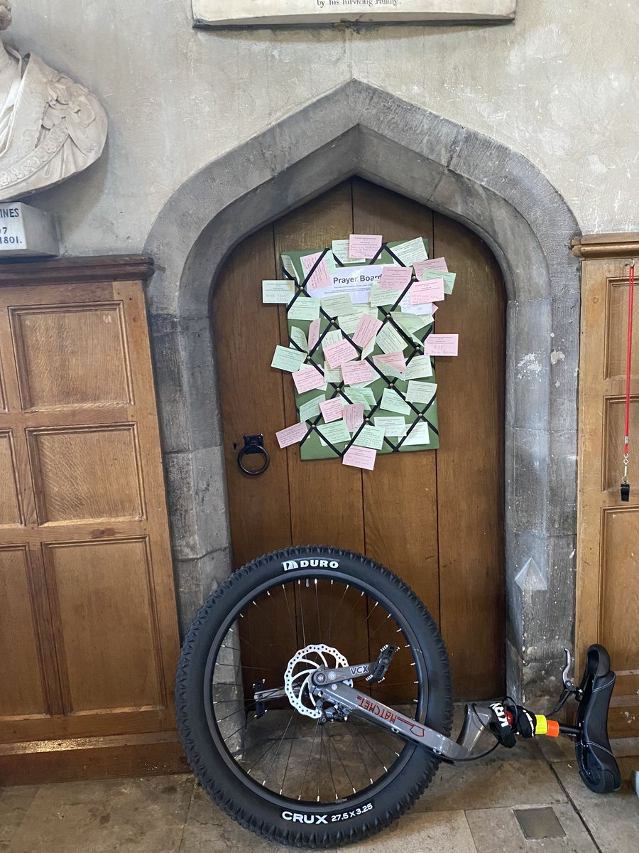 However you get to the Parish Eucharist @stgilescg , so long as it works! #unicycle ? Sure. Why not…