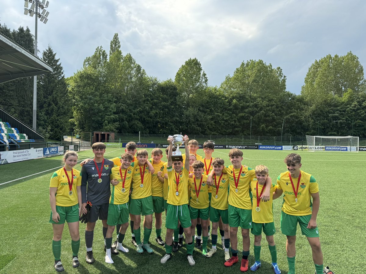 INTER SCHOOLS FINALS | U14 Boys Final 🏴󠁧󠁢󠁷󠁬󠁳󠁿

👊🏻 #GAME 6️⃣ of the weekend 

Congratulations to @AddGorffStrade on winning the U14 Boys Final🏅🏆

Thanks to @TCSPhysicalEd for an excellent final 👏

#InterSchools 
 
#WSFA