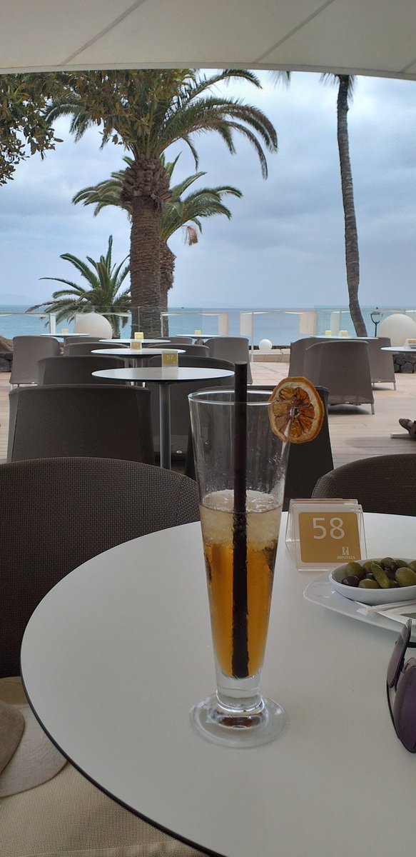 dunlosin's tweet image. Time for #Coctails overlooking the Bocayna Strait