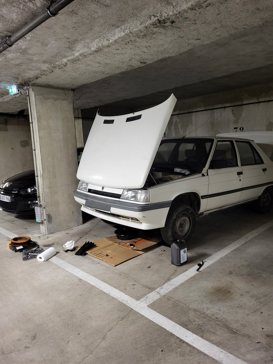 Electrogeek2's tweet image. Prise y a littéralement 5 minutes