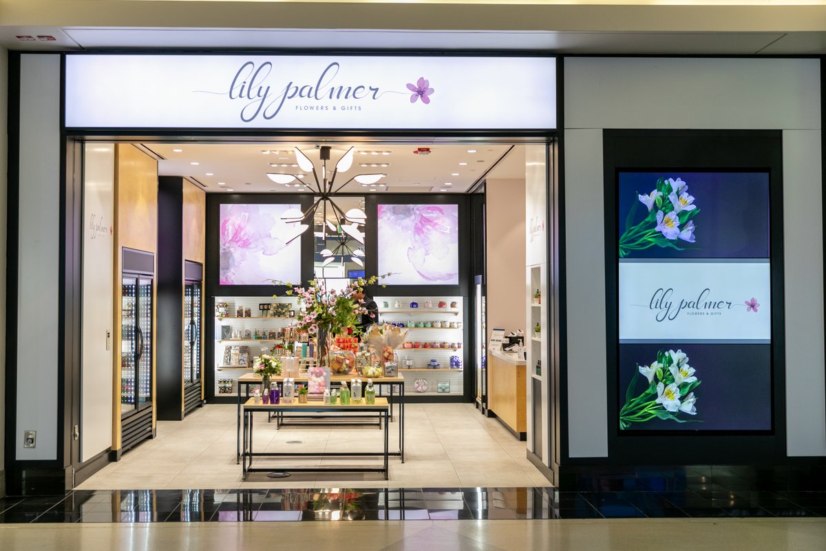 Happy Mother's Day from #PHLAirport. Whether you're visiting Mom for the weekend or want to treat yourself, Lily Palmer in the Terminal B/C connector has floral arrangements, vases, and other small gifts for any time of year!