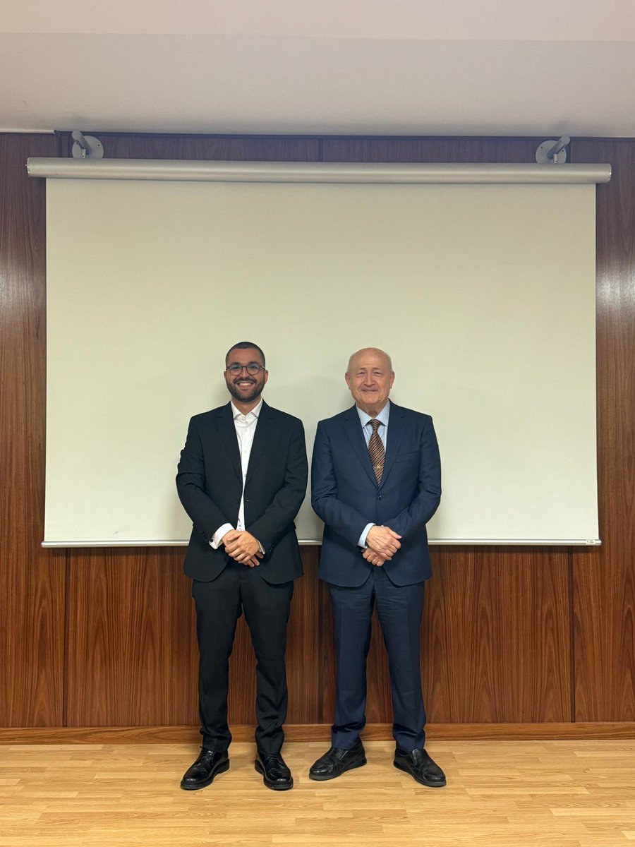 From now on, Dr. Labella! I thank my family, friends, and colleagues very much for the support. @IAdChem @TTorresGroup.
