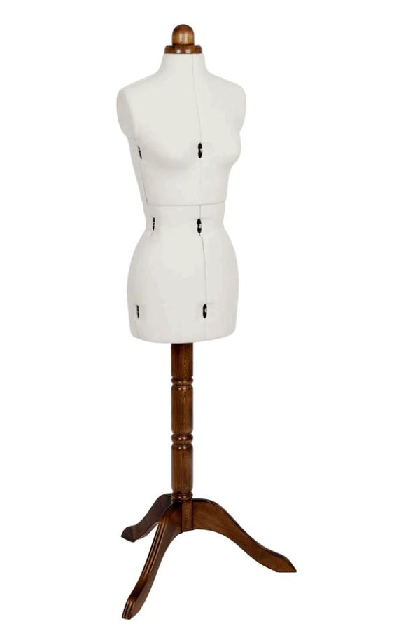 Introducing the Lady Valet Traditional Dress Form. Used by dressmakers The Lady Valet provides many adjustments and makes professional dressmaking standards easy to achieve. A pleasure to own! Buy now. jaycotts.co.uk/collections/du… #sewing #crafting