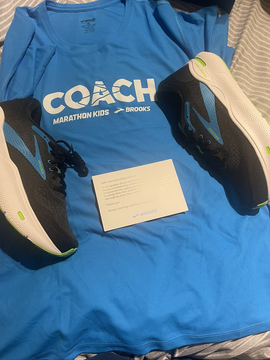 Thank you <a href="/MarathonKids/">Marathon Kids</a> for the #SWAG ! Can’t wait to represent!!