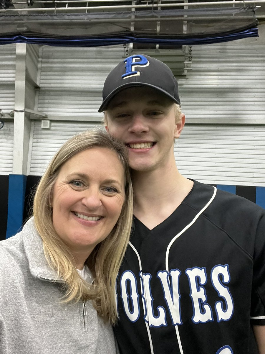 Mitchell Morton tweet media