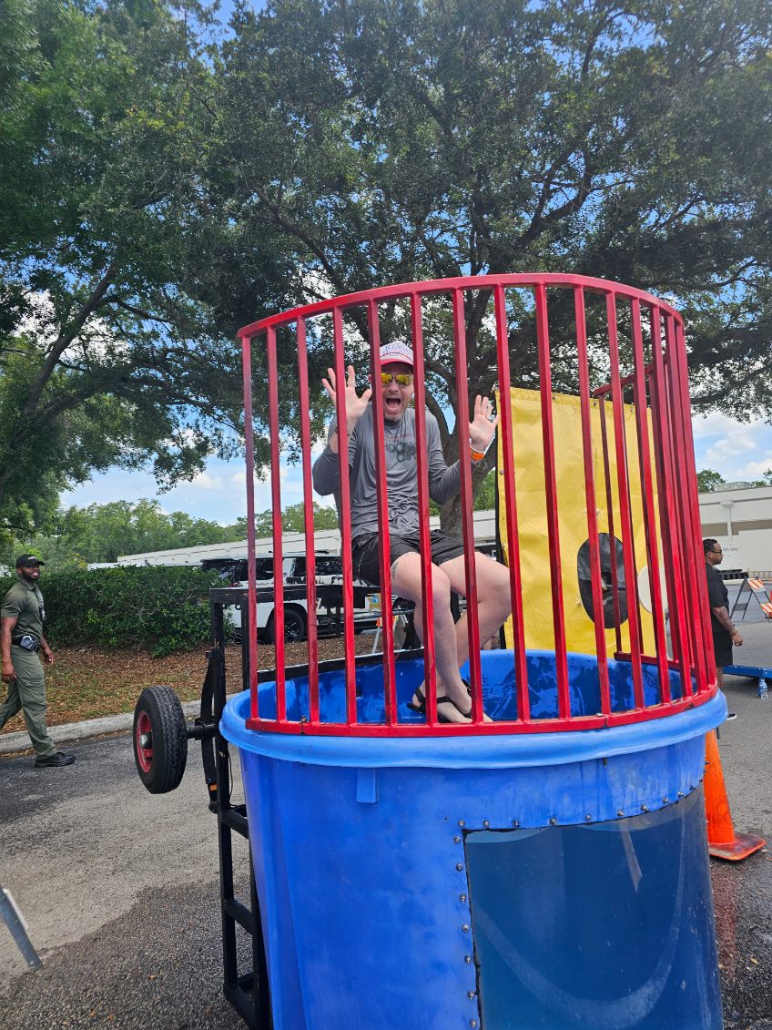 𝐆𝐨𝐨𝐝 𝐍𝐞𝐰𝐬 𝐒𝐮𝐧𝐝𝐚𝐲 #teamHCSO had an amazing time at our District 5 event, enjoying the opportunity to engage with the community. We had giveaways, games, and plenty of fun activities for kids.🤗 There's nothing like spending time with our community