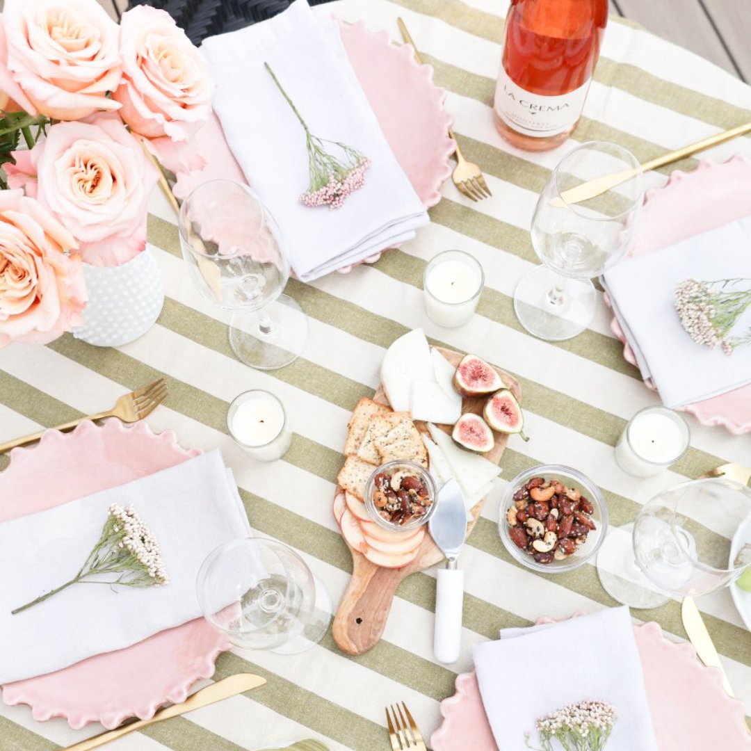 Elevate your Mother’s Day with a La Crema brunch. Swipe to inspire your celebration! @TheEveryGirl