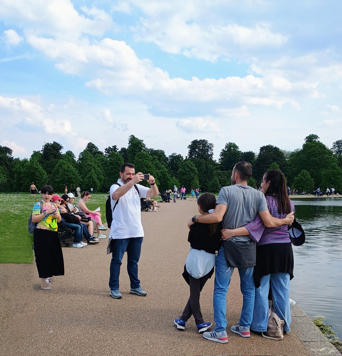 A Kodak moment at Hyde Park, London #london #familytime #family #hydepark #londoner