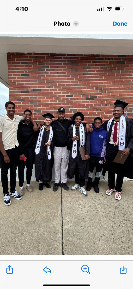 Mission accomplished 💯💯🫡🫡🎓🎓⁦<a href="/D_Banksiii/">Daryl Banks III</a>⁩,⁦<a href="/ChadVenning/">ChadVenning</a>⁩,⁦<a href="/IAMMOSESFLOWERS/">Moses Flowers</a>⁩