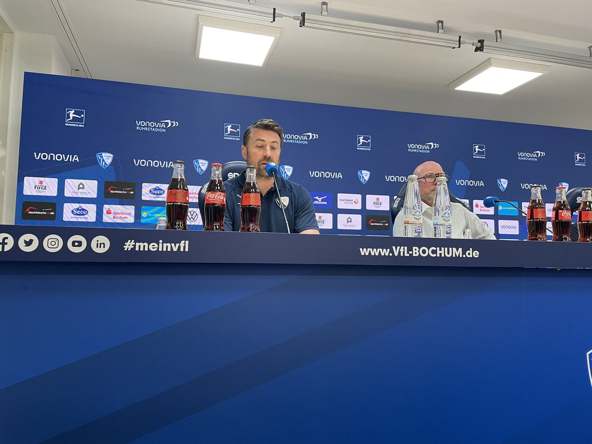 VfL-Trainer Heiko #Butscher: „Bayer ist derzeit die beste Mannschaft in Europa. Gegen diese Mannschaft haben wir alles versucht. Die haben so viel Qualität. Aber jetzt höre ich auf zu schwärmen.“