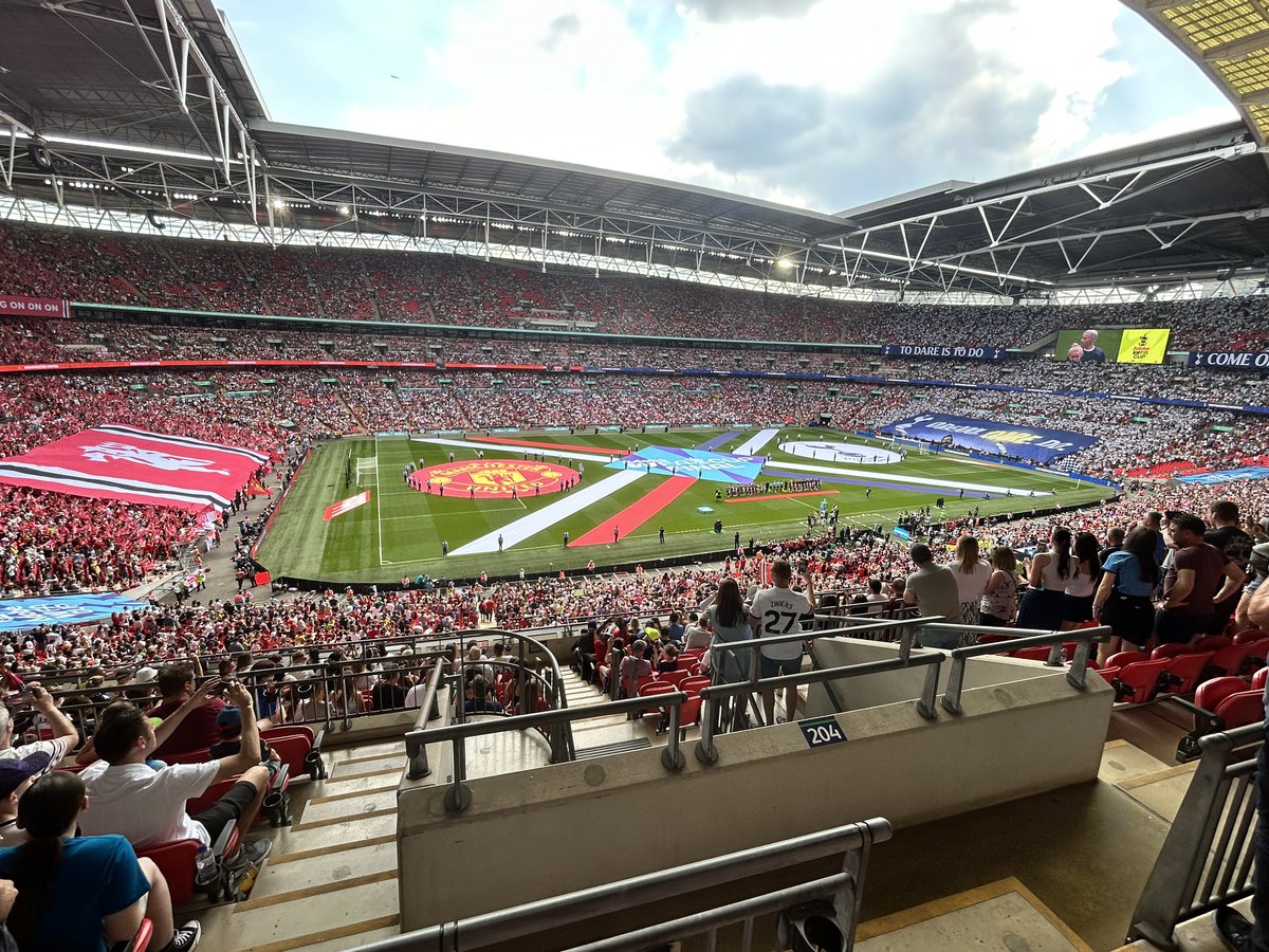 Natalie Bamford tweet media