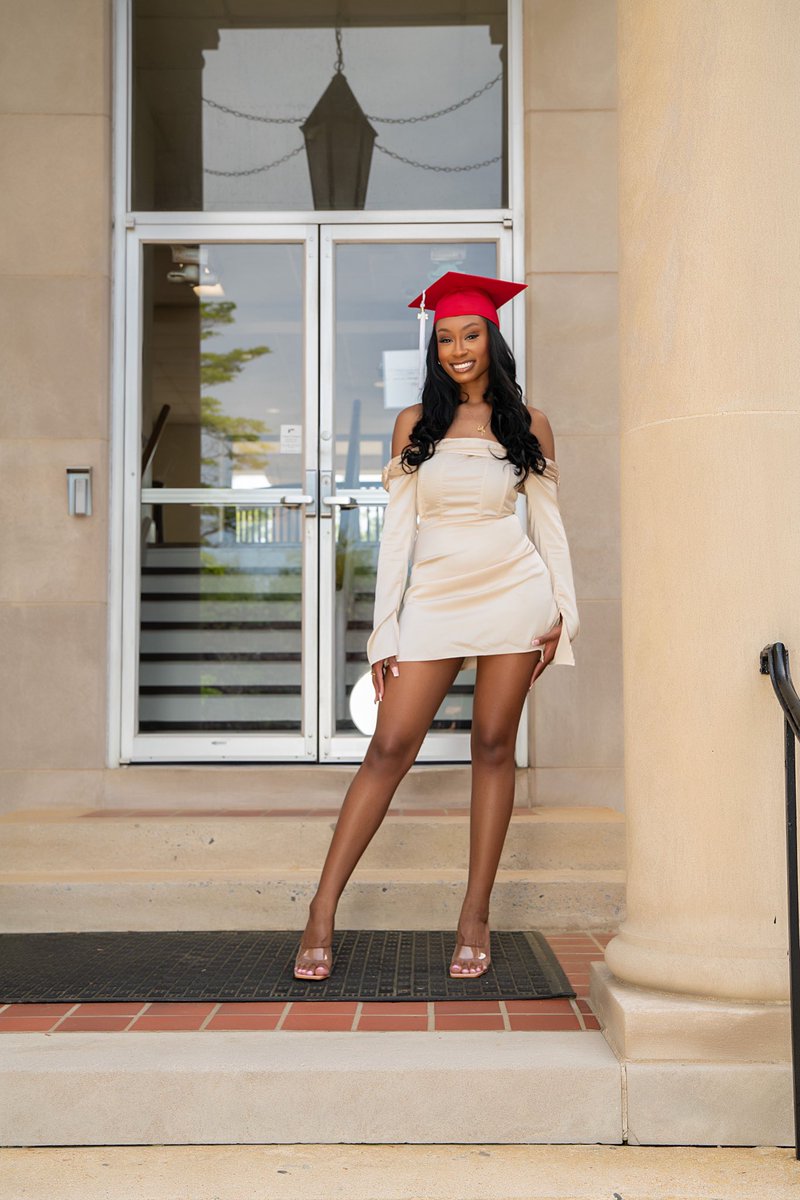 mish0n's tweet image. I graduated with my BSN! 
#Classof2024  👩🏾‍🎓