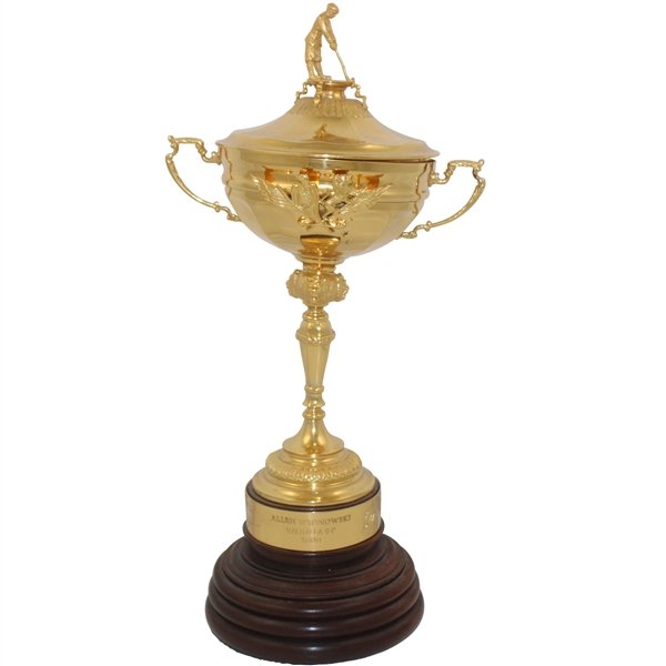 Happy Mother's Day! What better gift to get them than a winning 2008 Ryder Cup at Valhalla Team USA Trophy! Or maybe if that isn't the best fit, they can get it for you for Father's Day. Auction ends on Sunday, so it would arrive before then 😉 @rydercup
thegolfauction.com/mobile/LotDeta…