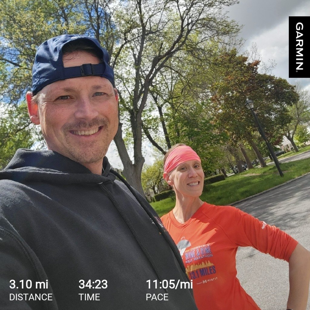 A nice #sundayrunday 5k to start my #mothersday! 🏃‍♀️ 💐