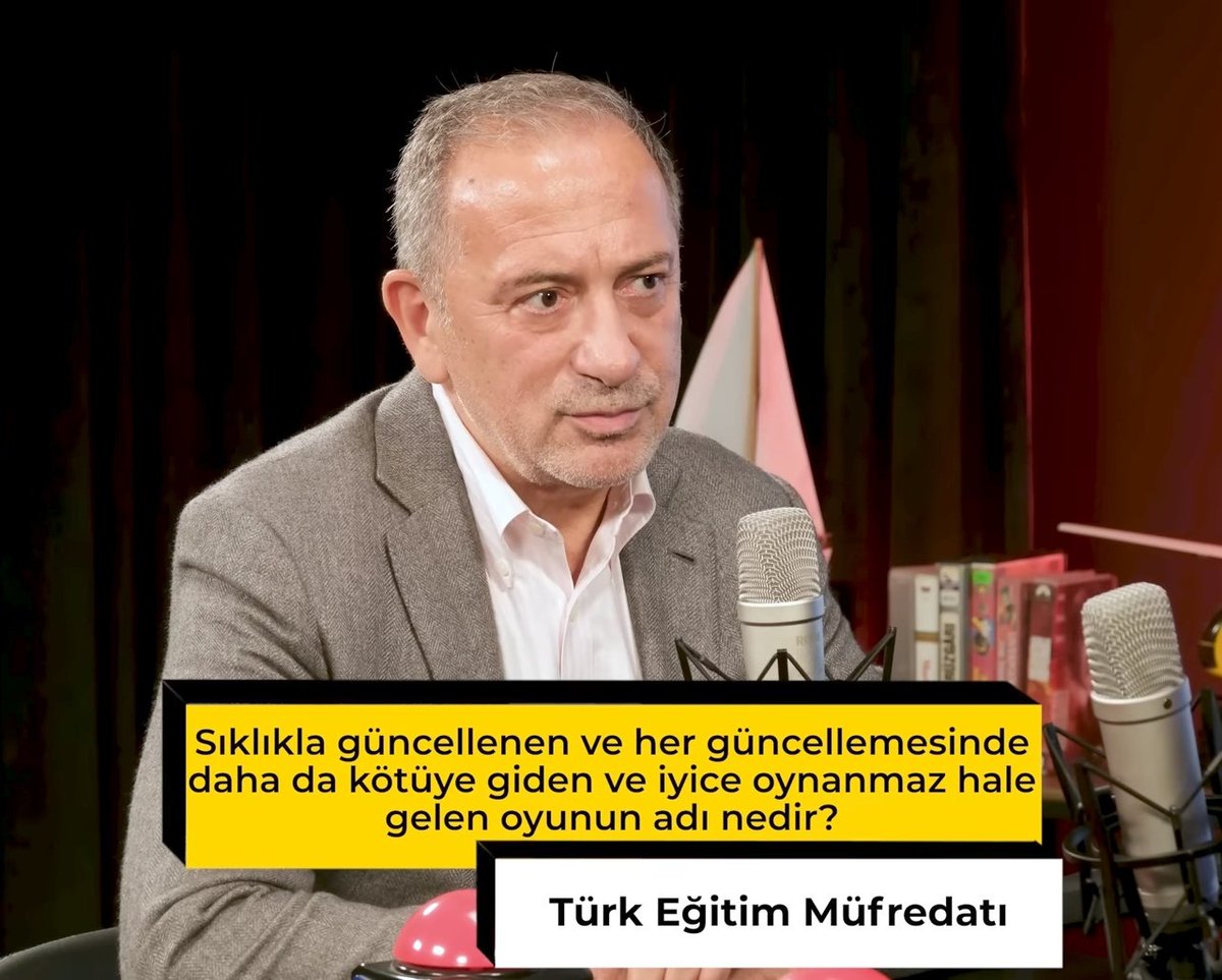 Ağlanacak hâlimize güler durumdayız.
Yine de iyi şaka. 
<a href="/fatihaltayli/">Fatih Altayli 🔴🇹🇷</a>

#EğitimciBakanistiyoruz
#YusufTekindenHerkesRahatsız