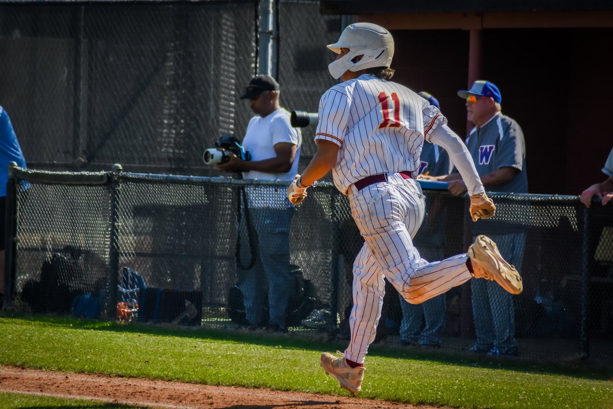 ArcadiaUnified's tweet image. Moving on! Arcadia High’s Boys Varsity Baseball Team clinched its spot in the CIF Southern Section Division 2 Semifinals after a thrilling 2-1 victory over Westlake High! Best of luck to the team as it takes on Hart High School on Tuesday, May 14. #ApacheStrong

Full Photo Album…