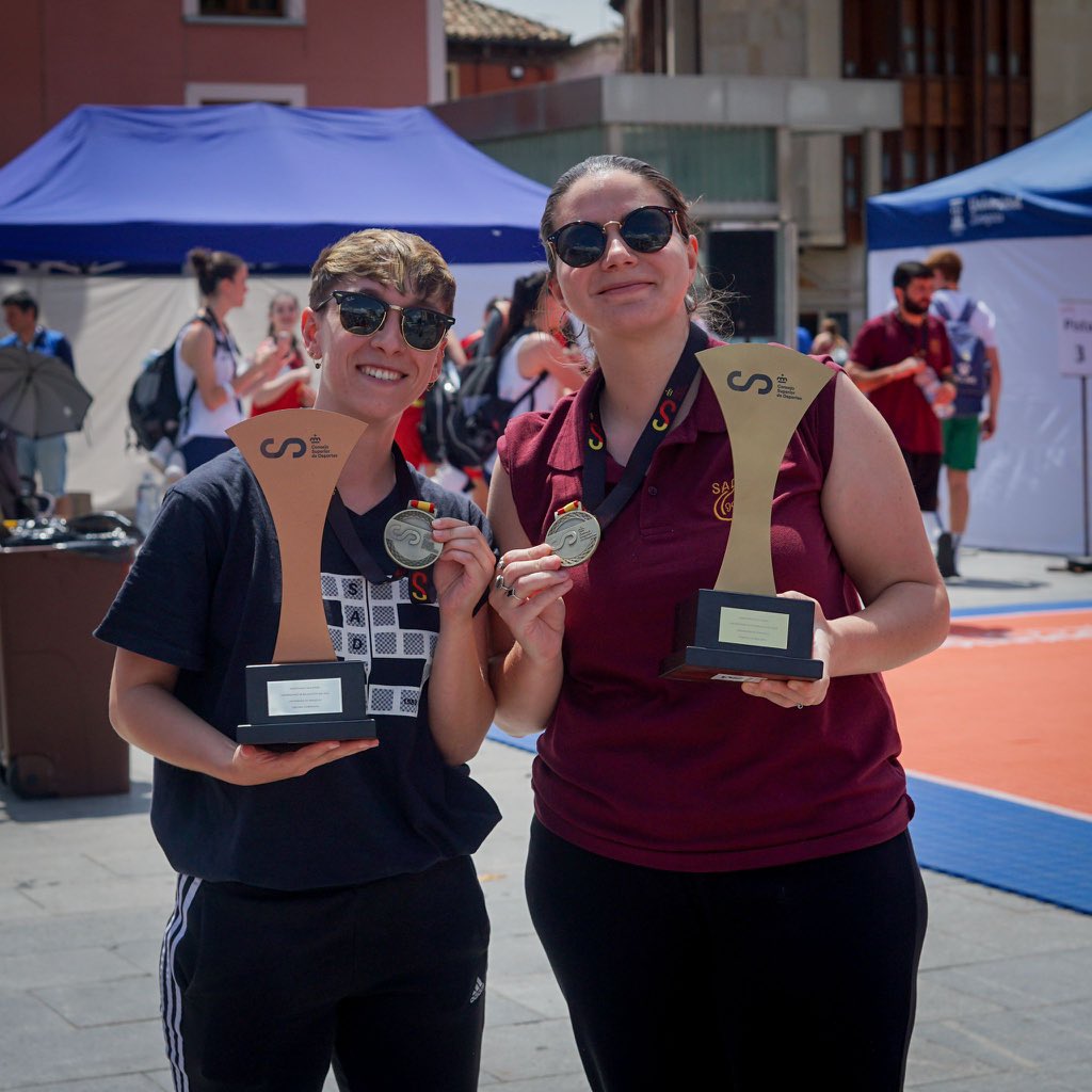 RMBper's tweet image. Cubriendo un Campeonato más junto a la mejor compañera y amiga que se pueda imaginar 📸 ❤️
#CEU2024 #baloncesto3x3 🥇🥉 #judo 🥈