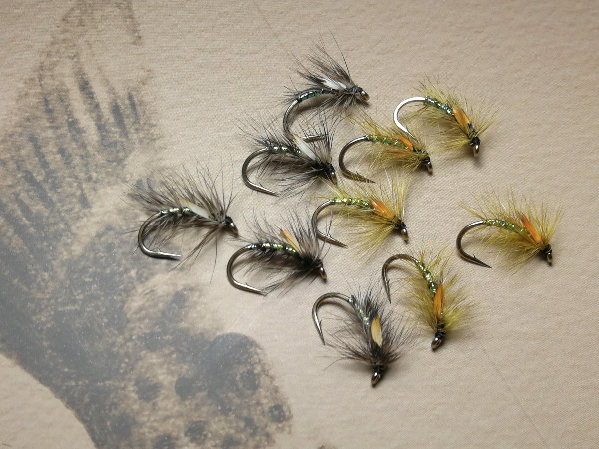 There you go @EscosseFly and @Robertedmunds13 knocked up few, used a slightly darker grizzle on these ones, but close enough. Done a couple in the Irish May time colour with Golden Olive JC cheeks. Nice looking pattern, I'm sure it'll travel.