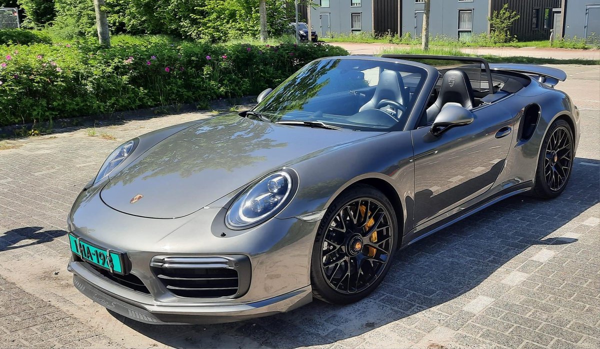 Awesome 911 (991.2) Turbo S cabriolet 🩶