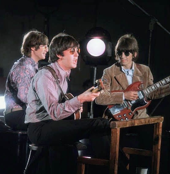John Paul George 1966
The #Beatles via @theparty_live