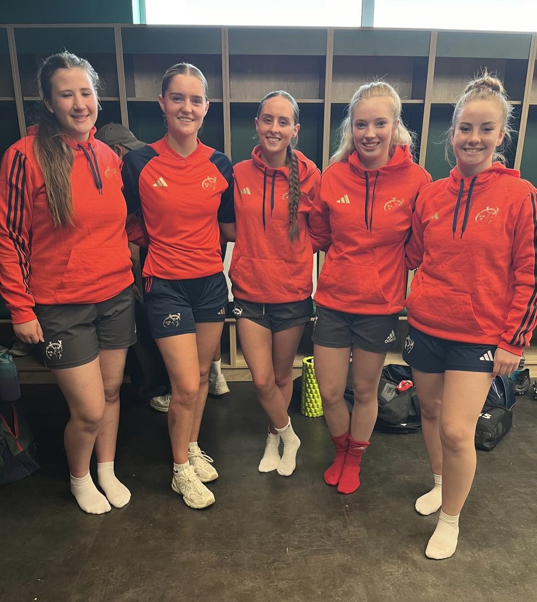 Brilliant to see Orlaith grimes, Katie Hehir, Hannah Hehir, Olivia McMahon and Charlie Dillon playing 7’s inter-pros with @Munsterrugby in Dublin yesterday #ThereIsAnIsle