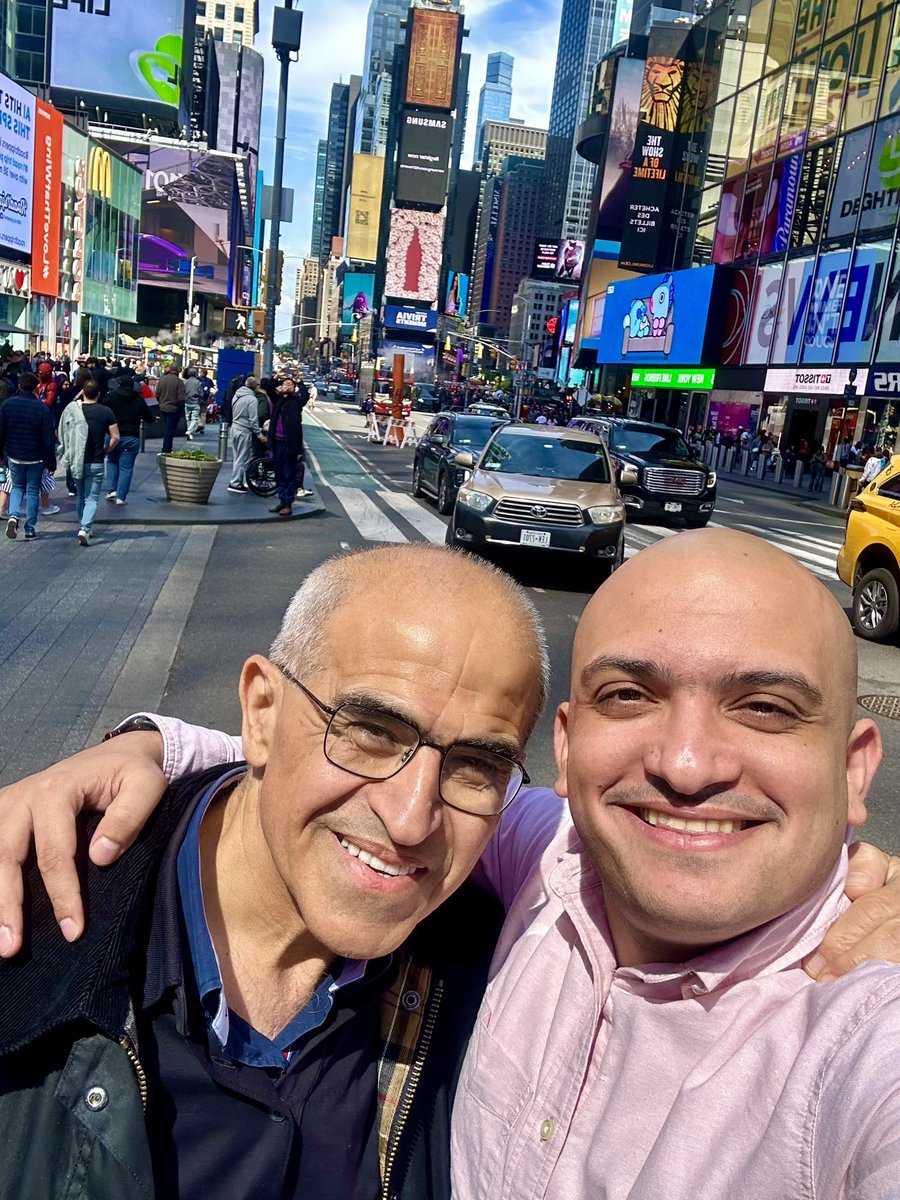 Such a heartwarming reunion with my mentor, Prof. Imad Uthman, in NYC. Shared memories, laughter, opinions, and most importantly, our passion for what we do.
#rheumtwitter #mentorship #gratitude