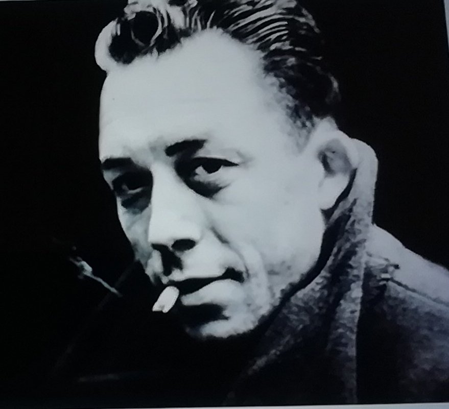 Ο #ανθρωπος ειναι το μονο πλασμα που αρνείται να ειναι αυτο που ειναι.... Albert Camus