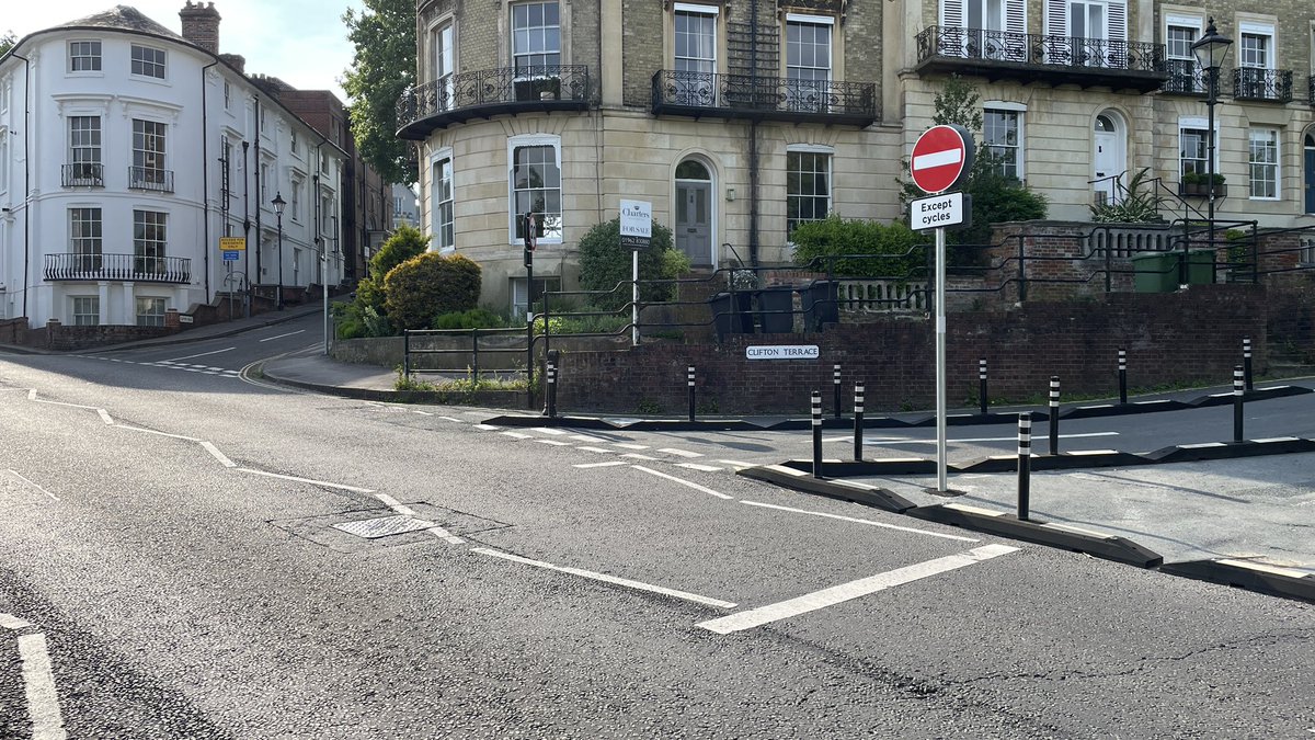 Mark T (@marklt2012) on Twitter photo Can you please explain @hantshighways <a href="/hantsconnect/">Hampshire County Council</a> how a cyclist can safely turn RIGHT into Clifton Terrace from Romsey Rd? <a href="/CycleWin/">Cycle Winchester</a> <a href="/WinchesterCity/">Winchester City Council</a> Can you please explain @hantshighways <a href="/hantsconnect/">Hampshire County Council</a> how a cyclist can safely turn RIGHT into Clifton Terrace from Romsey Rd? <a href="/CycleWin/">Cycle Winchester</a> <a href="/WinchesterCity/">Winchester City Council</a>